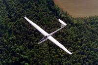 die DG �ber einem Wald