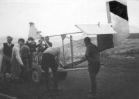 Flugzeugaufbau am Rederkreuz 1