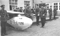 Flugzeugweihe der Preh-Funk (1)